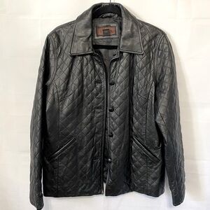 Siena Black quilted 100% Leather jacket has covered buttons & fully lined sz 14
